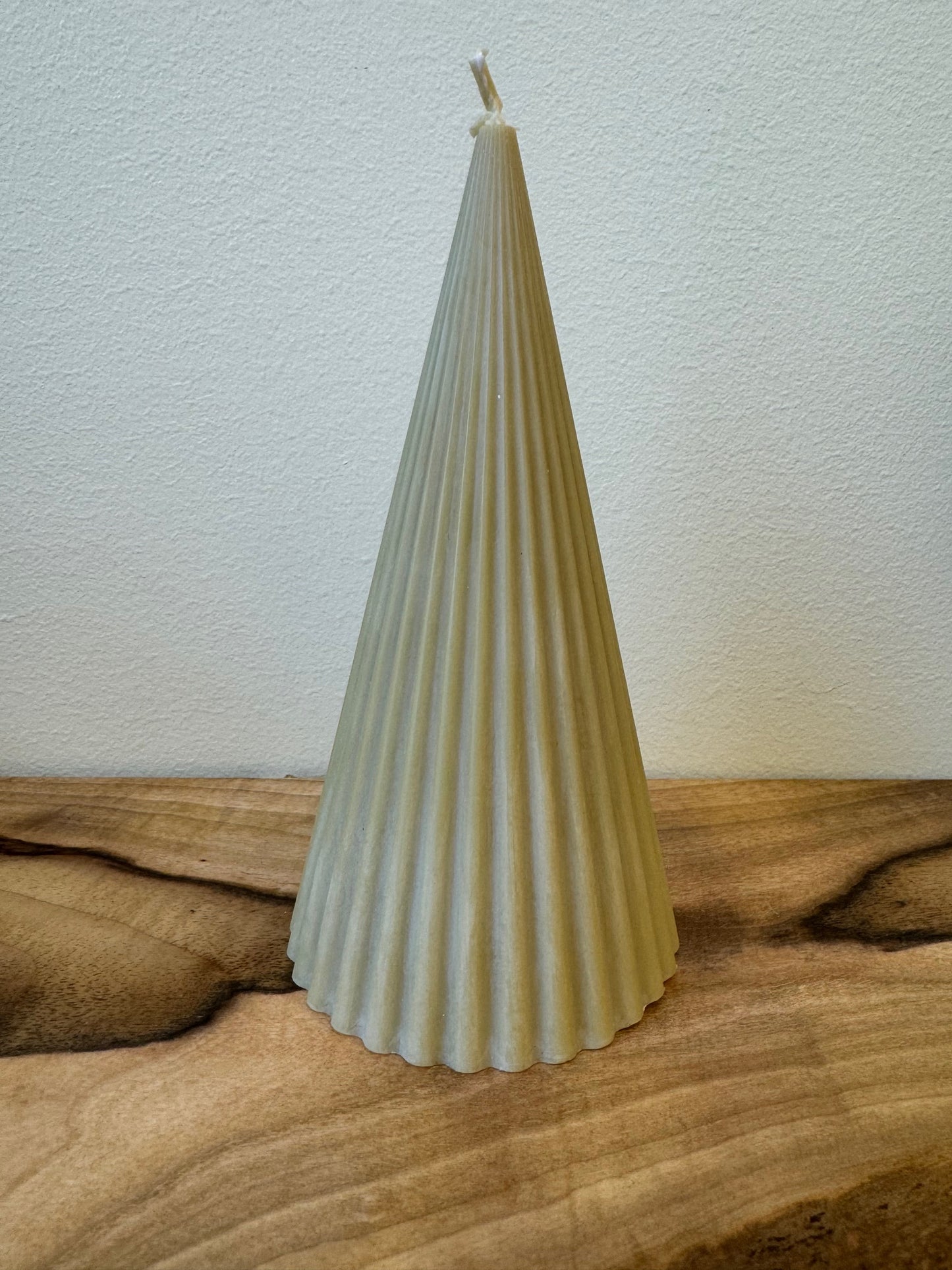 Christmas Ribbed Cone Candle