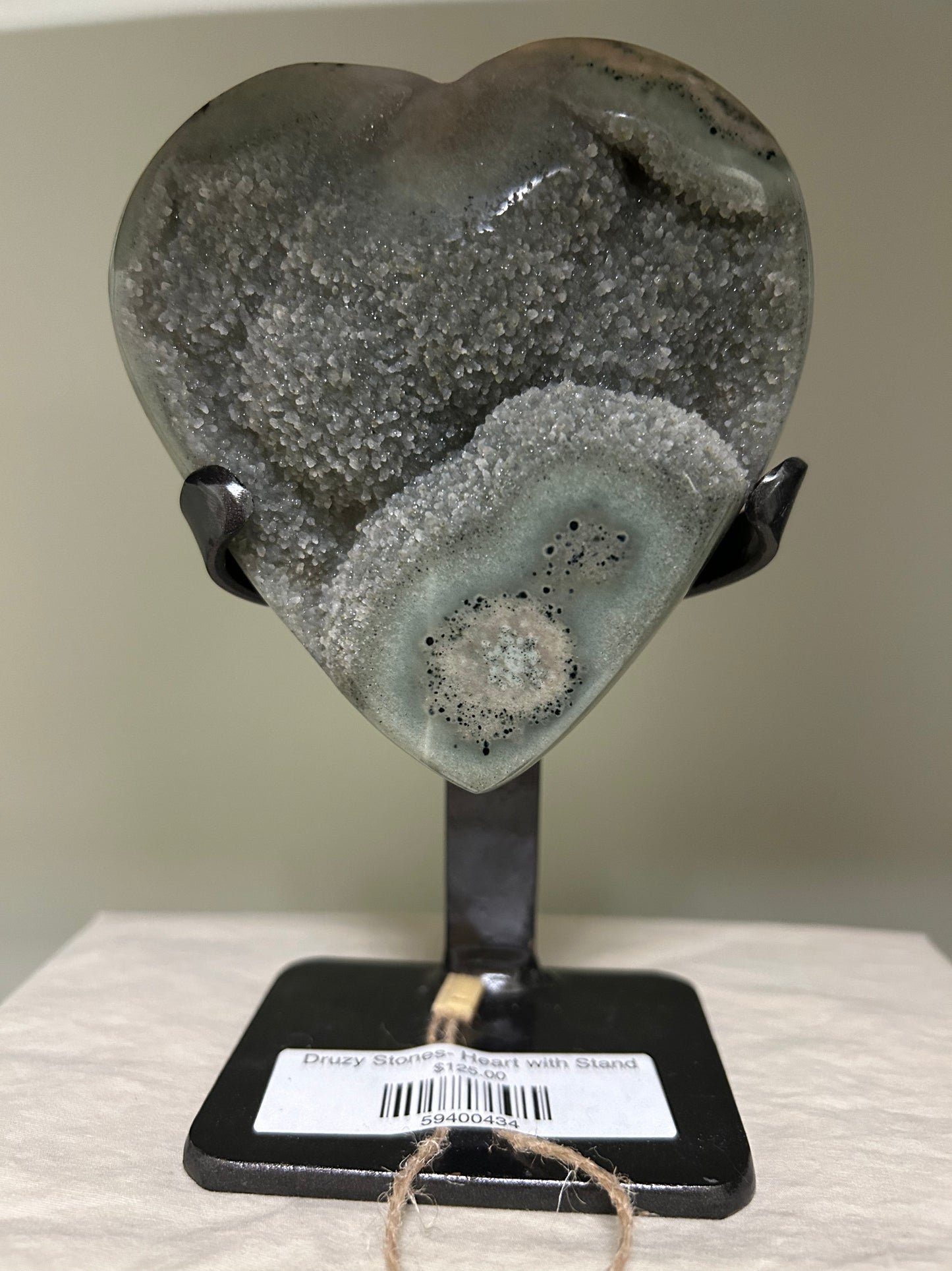Druzy Stones- Heart with Stand