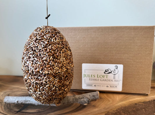 Eggnormous/ Gift Box