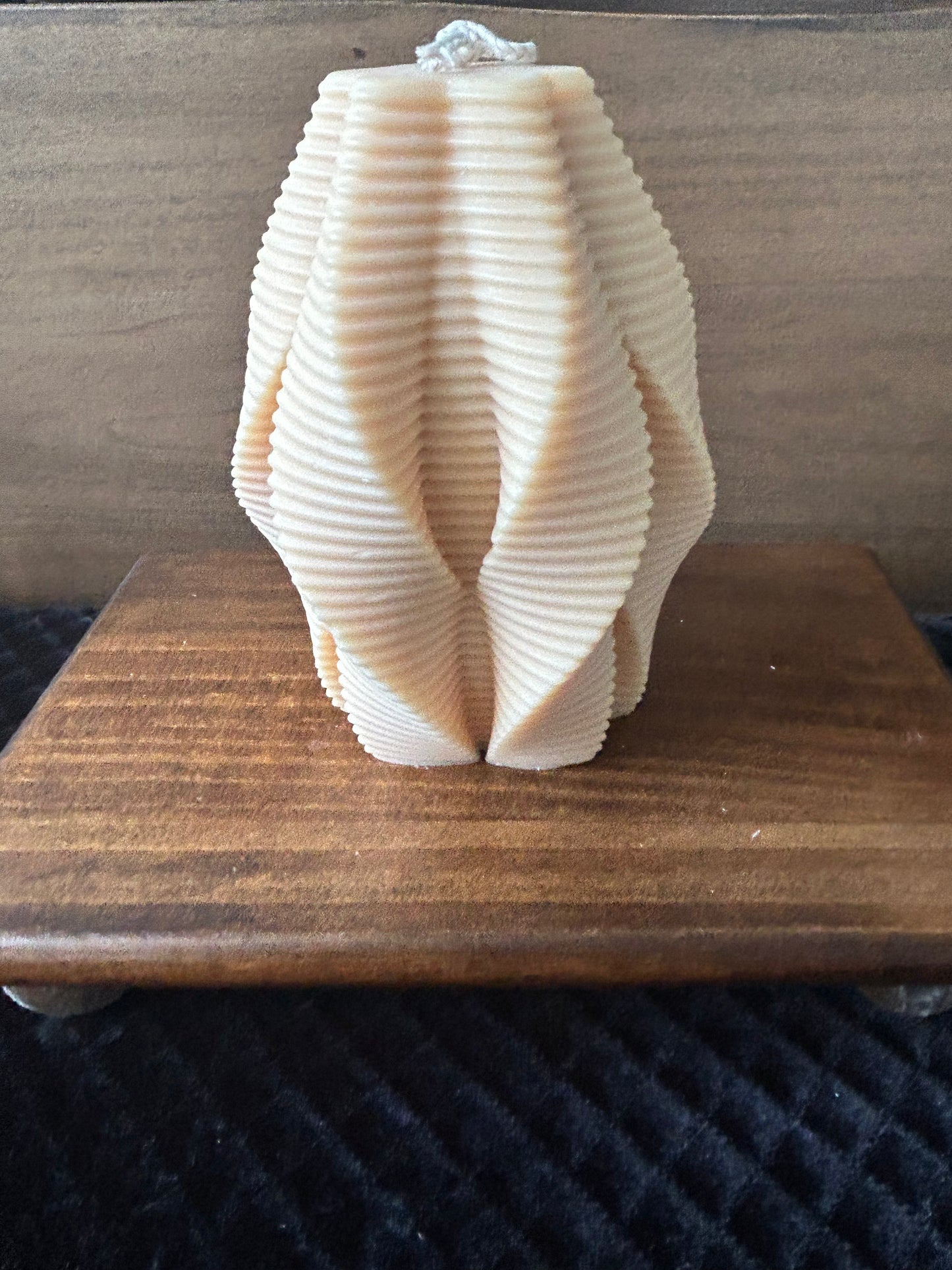 Ribbed Swirl Candle