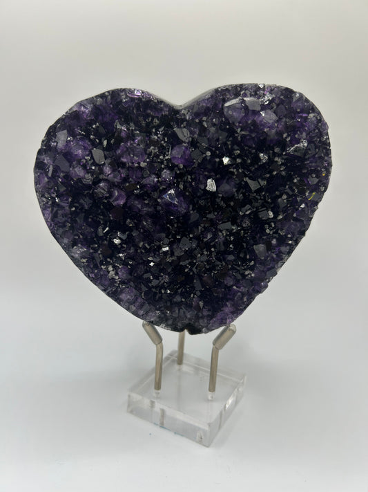 Medium Amethyst Stone- Heart 4