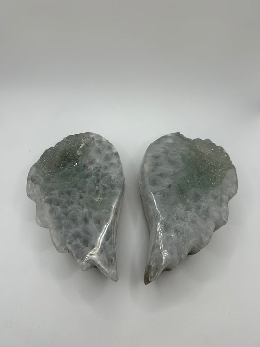 Light Quartz Stone-Pair of Wings
