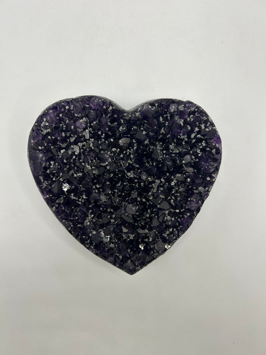 Medium Amethyst Stone- Heart 3